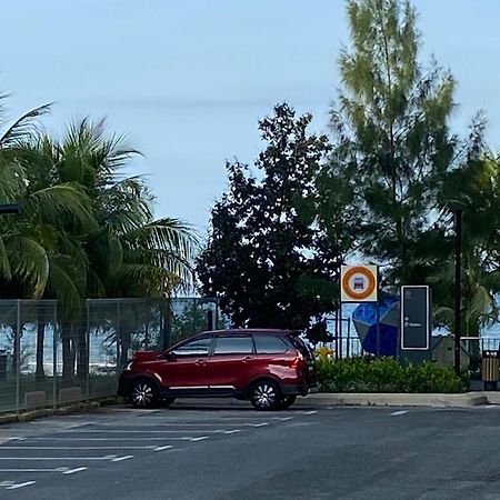 Kuantan Staycationtimurbay Экстерьер фото