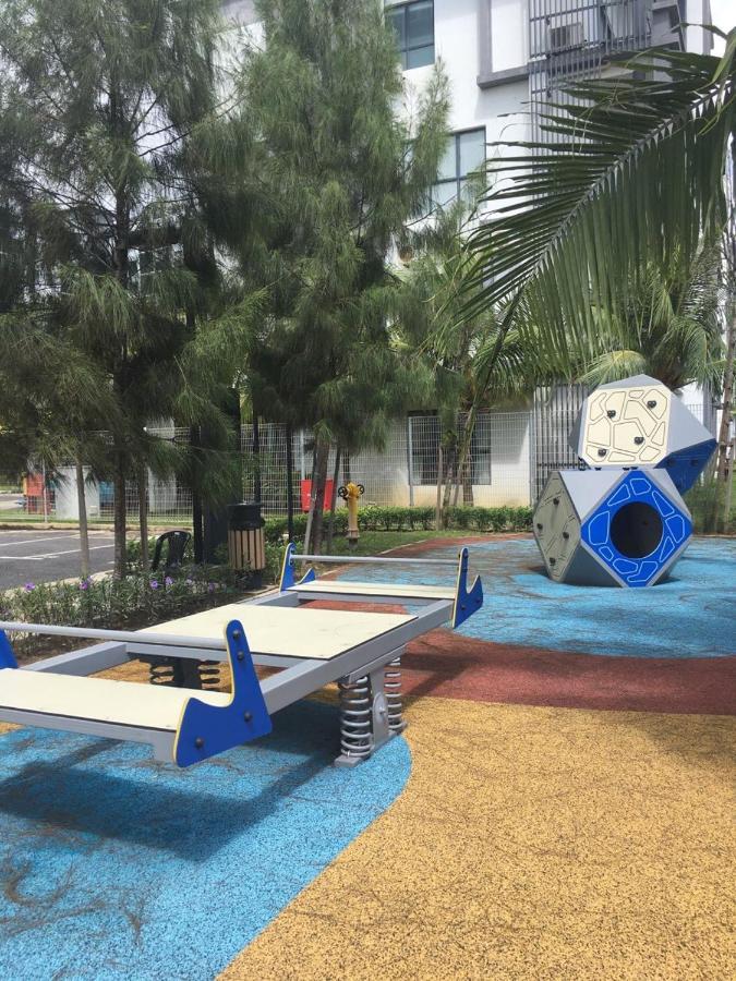 Kuantan Staycationtimurbay Экстерьер фото